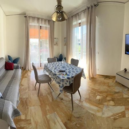 Welcome Riviera -Torre D'Avorio Appartamento 126 Mq Piu'Terrazzo25 Mq - Totalmente Rinnovato- 250 M Dal Centro - Parcheggio A Pagamento 15 Euro Al Giorno Da Prenotare In Anticipo Salvo Dispo -Parking At 15 Euro Per Day To Be Booked In Advance If Avai Rapallo Exterior foto